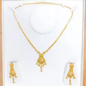 Gold Necklaces